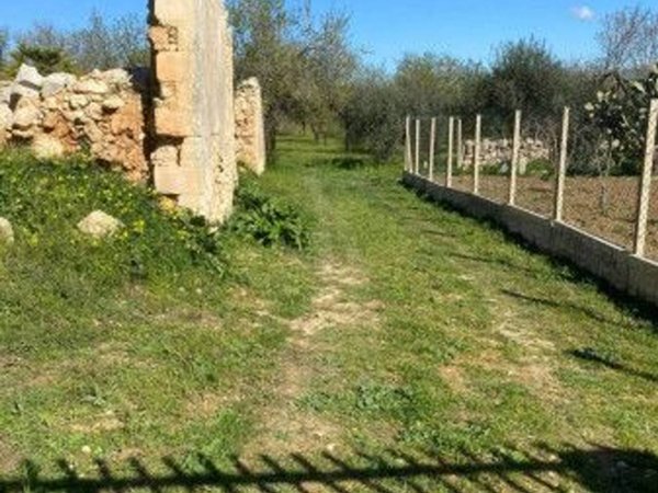 terreno edificabile in vendita a Modica