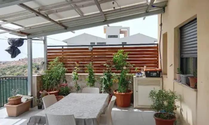 casa indipendente in vendita a Modica