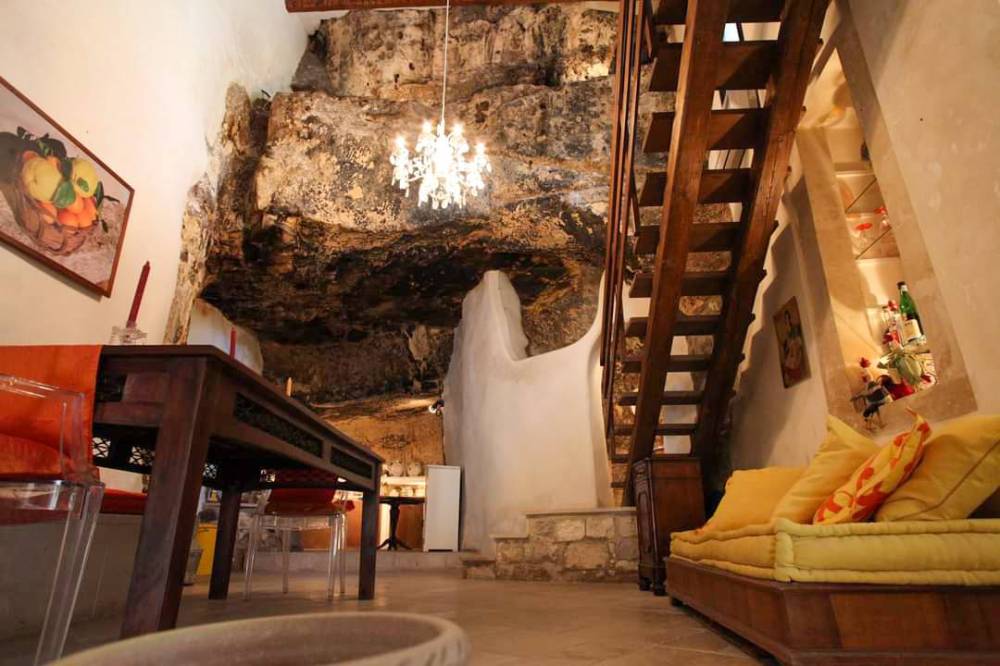 casa indipendente in vendita a Modica