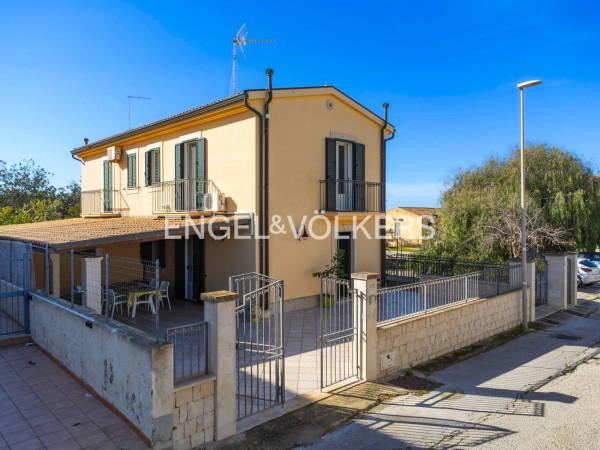 casa indipendente in vendita a Modica in zona Marina di Modica