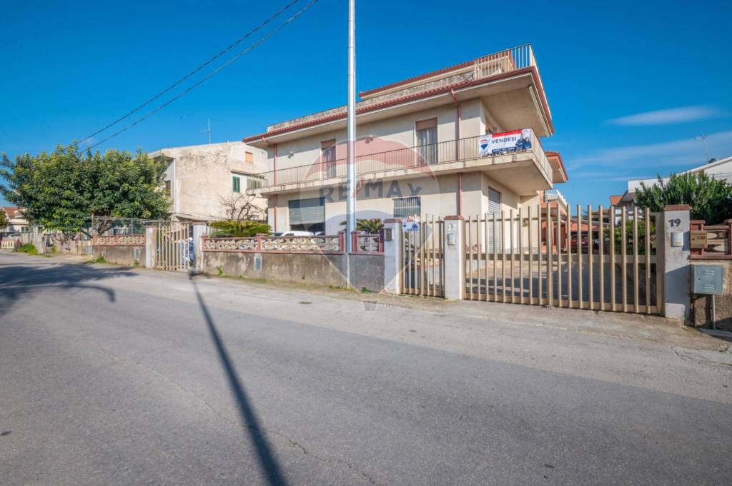 casa indipendente in vendita a Modica in zona Sacro Cuore