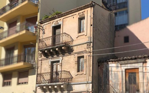 casa indipendente in vendita a Modica in zona Modica Bassa