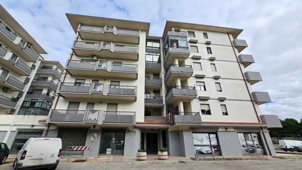 appartamento in vendita a Modica in zona Sacro Cuore