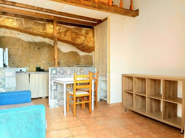 casa indipendente in vendita a Modica in zona Modica Bassa