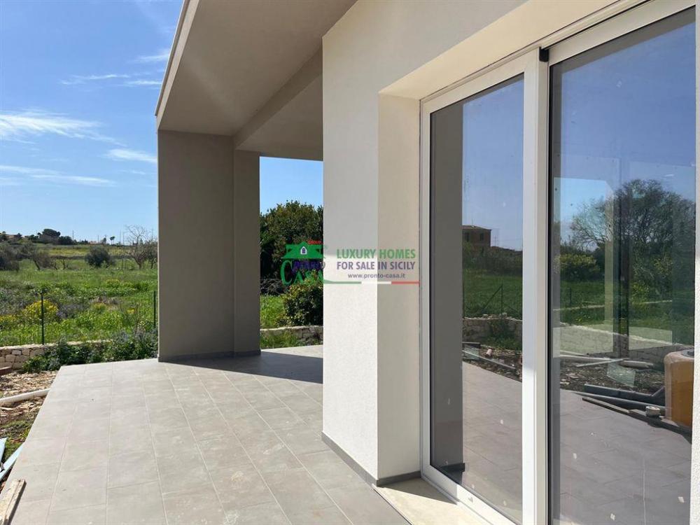 casa indipendente in vendita a Modica in zona Sacro Cuore