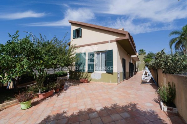 casa indipendente in vendita a Modica in zona Marina di Modica