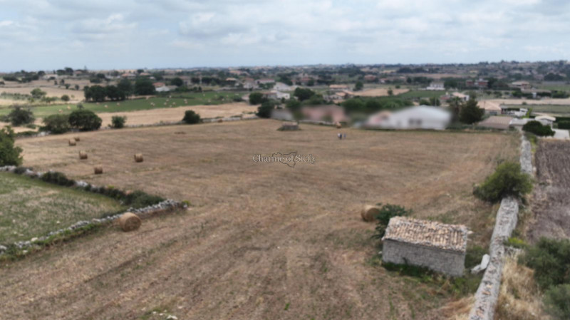 casa indipendente in vendita a Modica
