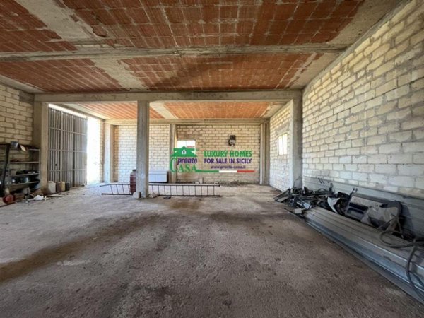 casa indipendente in vendita a Modica in zona Modica Alta