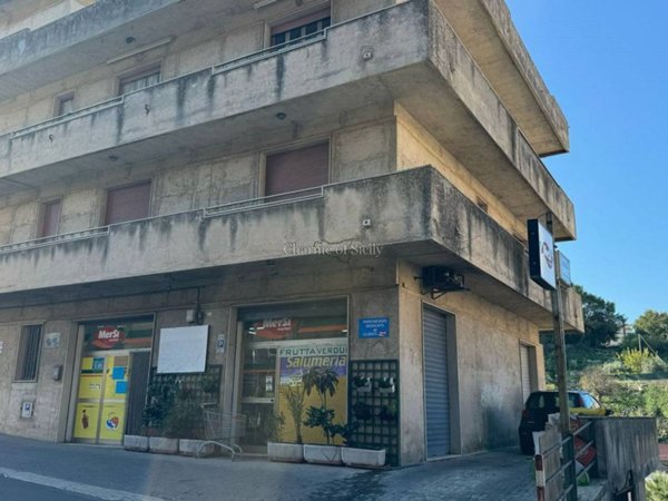 casa indipendente in vendita a Modica in zona Sacro Cuore