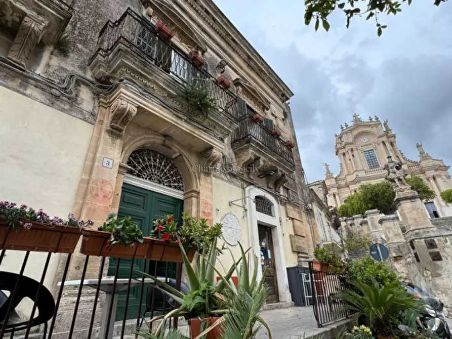 appartamento in vendita a Modica in zona Modica Alta