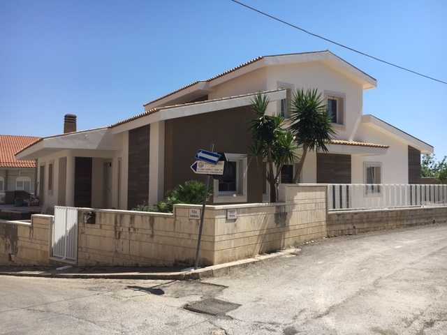 casa indipendente in vendita a Modica in zona Modica Alta