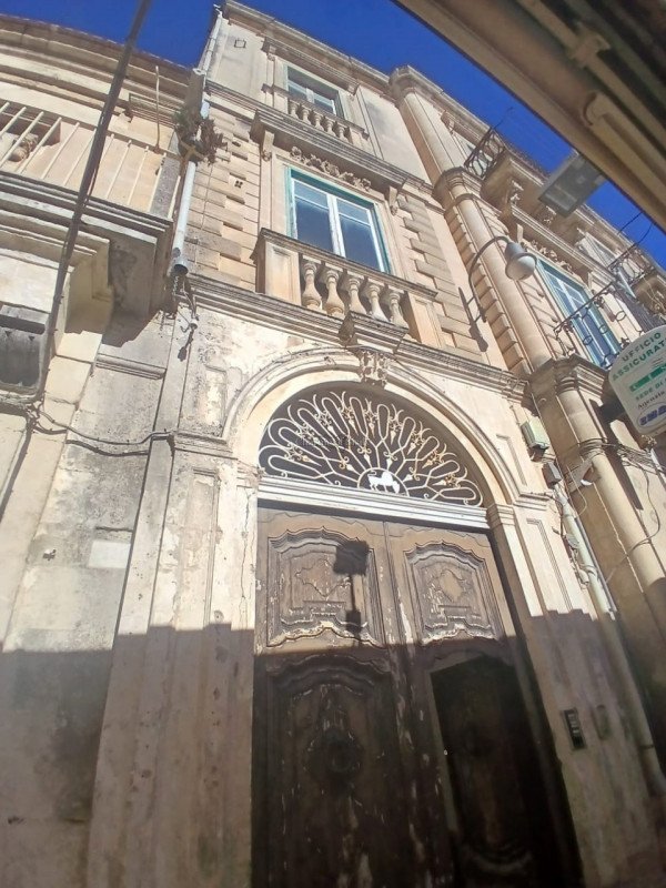 appartamento in vendita a Modica in zona Modica Bassa