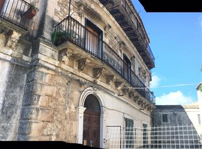 appartamento in vendita a Modica in zona Modica Bassa