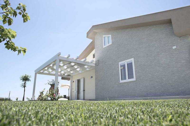 casa indipendente in vendita a Modica in zona Marina di Modica