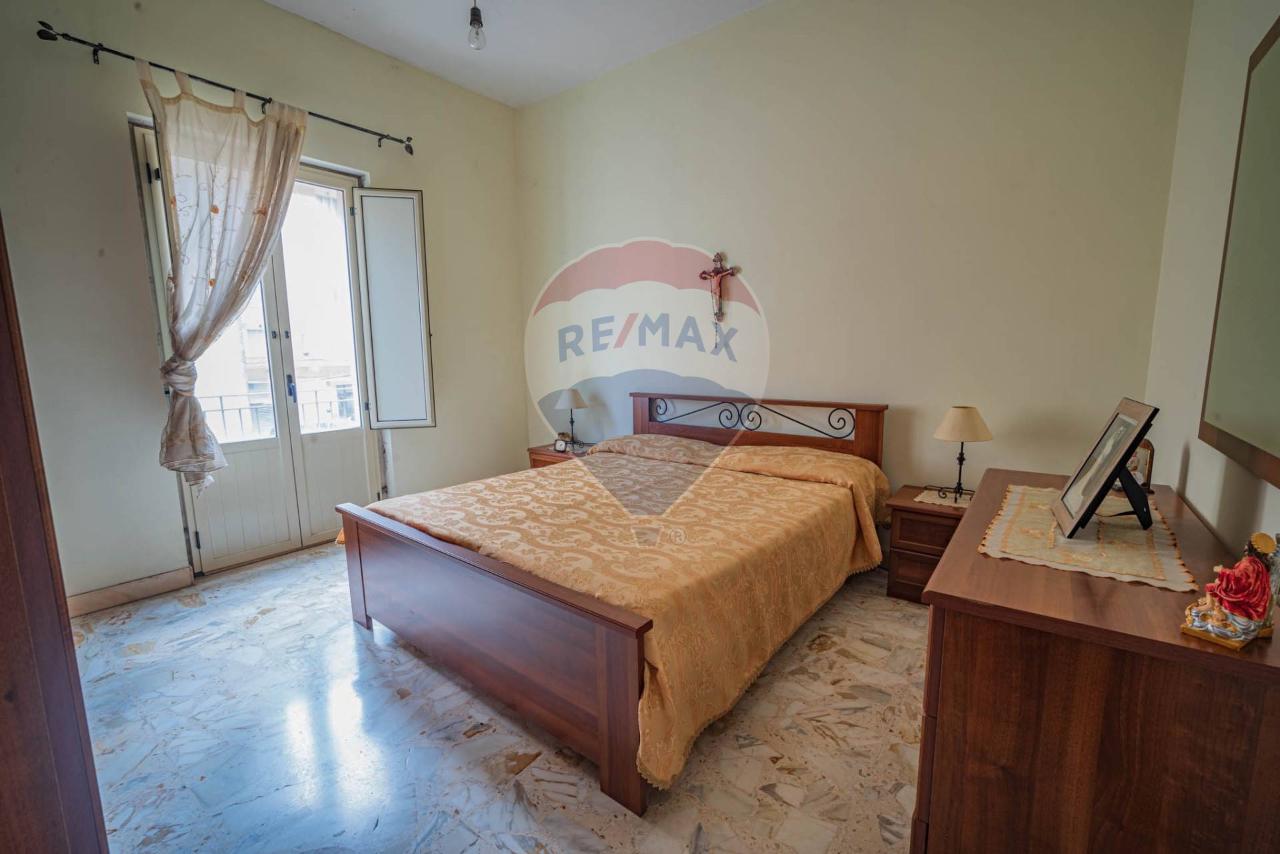 casa indipendente in vendita a Modica