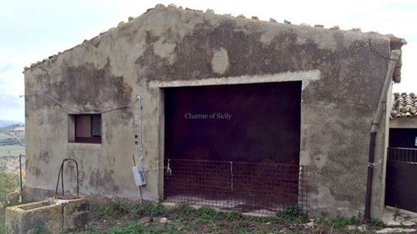 casa indipendente in vendita a Modica