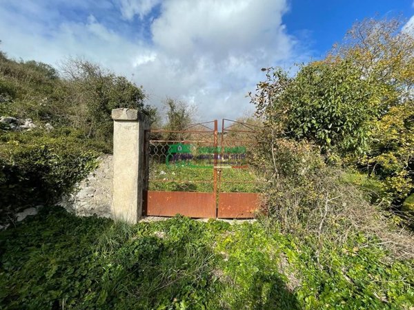 casa indipendente in vendita a Modica in zona Modica Bassa