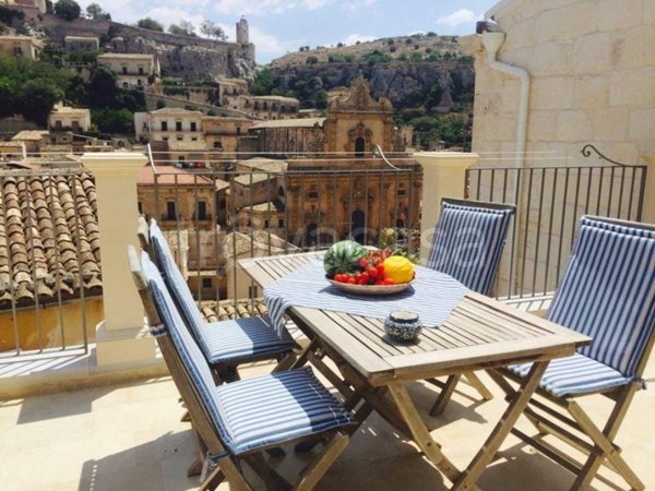 casa indipendente in vendita a Modica in zona Marina di Modica