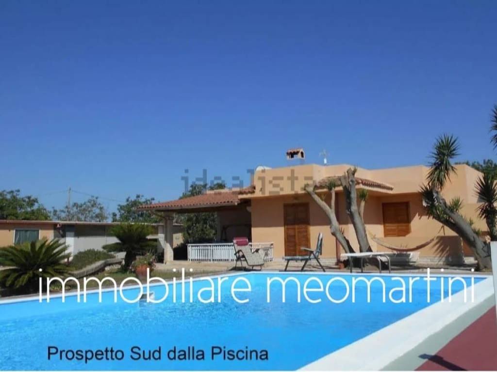 casa indipendente in vendita a Modica