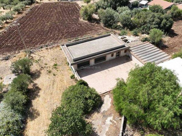 appartamento in vendita a Modica in zona Sacro Cuore
