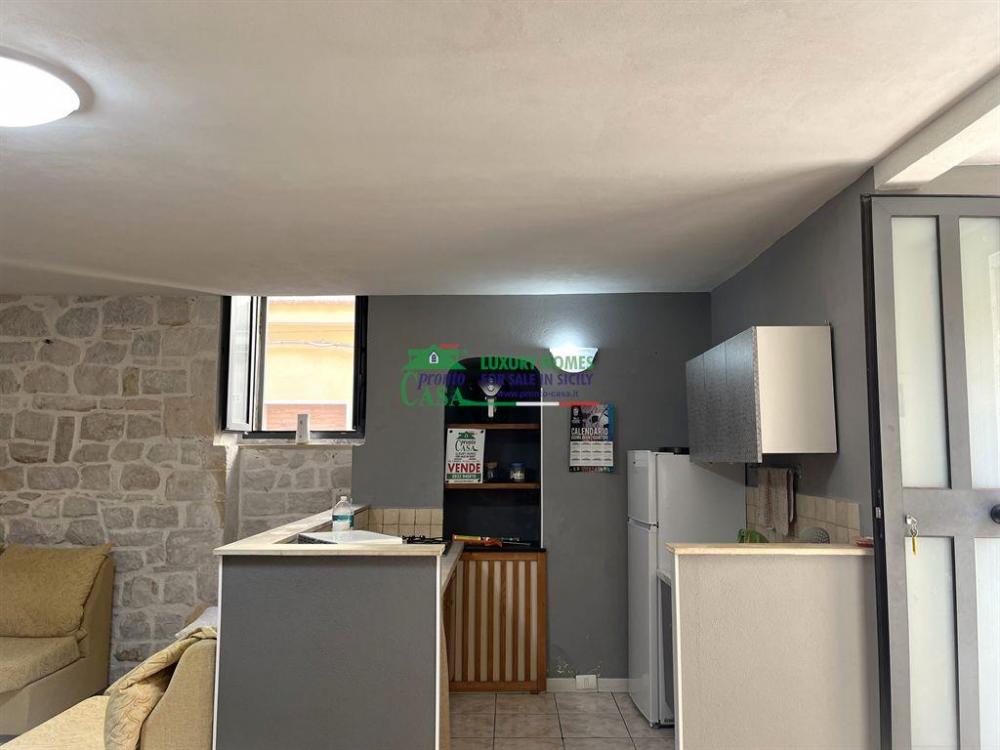 casa indipendente in vendita a Modica in zona Modica Alta