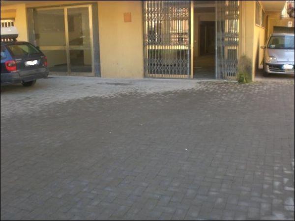 negozio in vendita a Modica