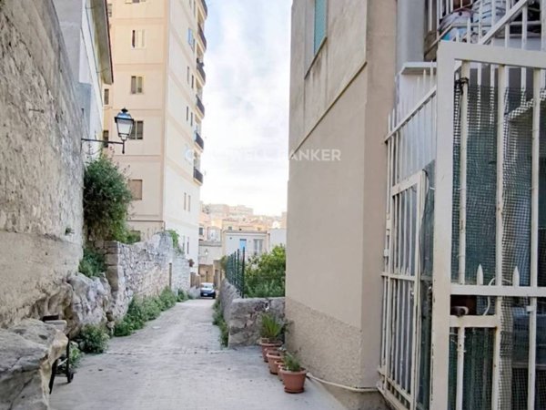 appartamento in vendita a Modica in zona Modica Alta