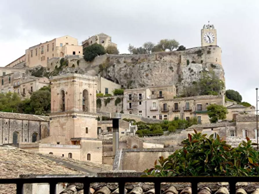 casa indipendente in vendita a Modica in zona Modica Bassa