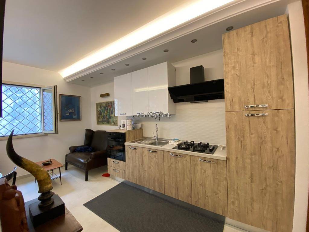 casa indipendente in vendita a Modica