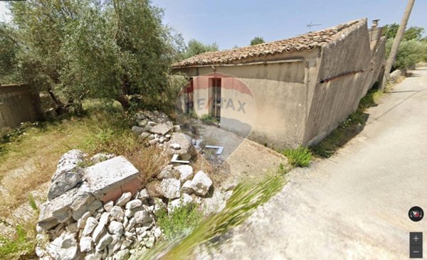 casa indipendente in vendita a Modica in zona Frigintini