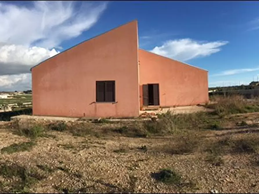 casa indipendente in vendita a Modica