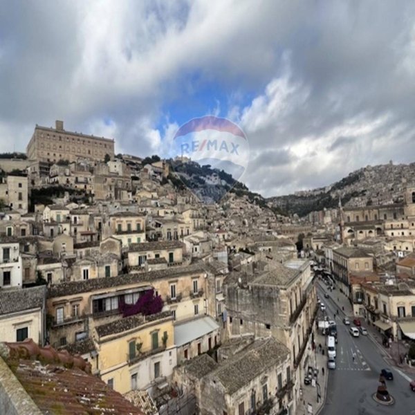 appartamento in vendita a Modica in zona Modica Bassa