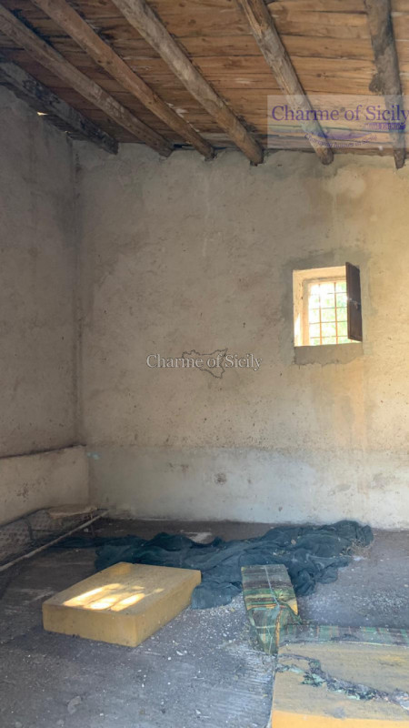 casa indipendente in vendita a Modica in zona Frigintini