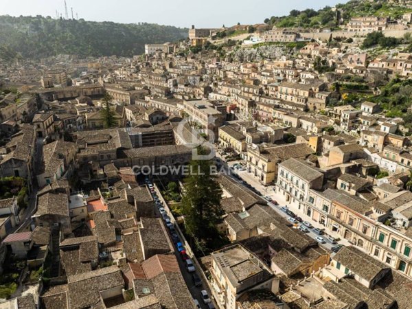 appartamento in vendita a Modica in zona Modica Bassa