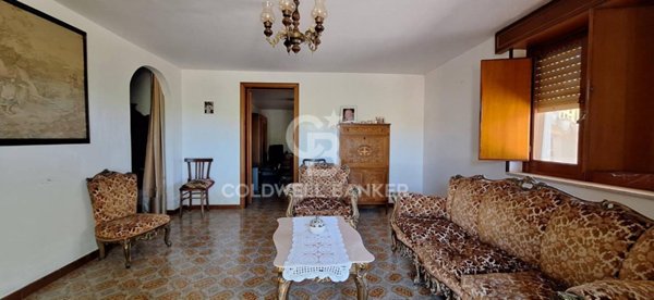 casa indipendente in vendita a Modica