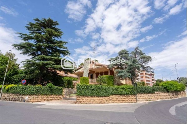 casa indipendente in vendita a Modica in zona Sacro Cuore