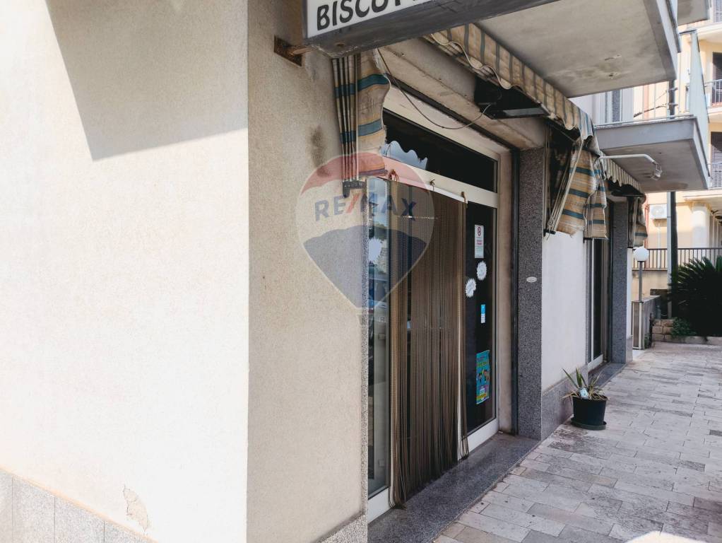 negozio in vendita a Modica in zona Modica Alta