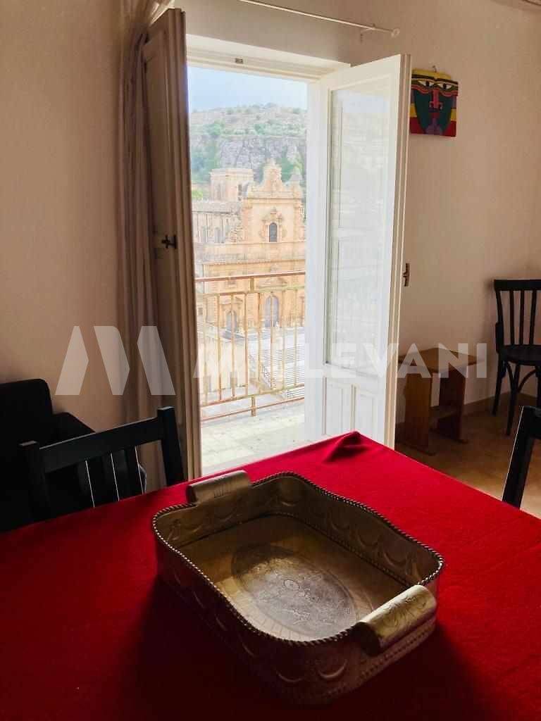 casa indipendente in vendita a Modica in zona Modica Bassa