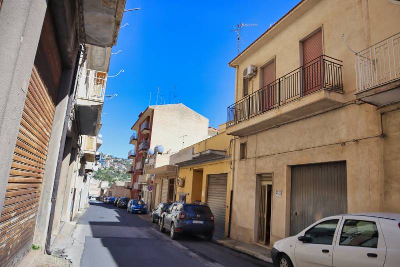 appartamento in vendita a Modica in zona Modica Alta