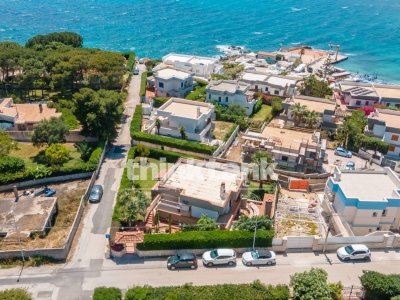 casa indipendente in vendita a Modica