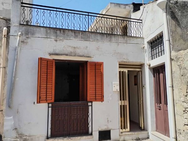 casa indipendente in vendita a Modica in zona Modica Alta