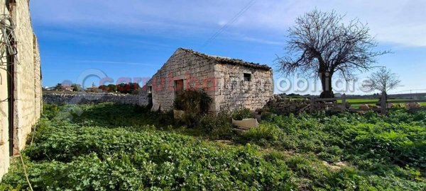 negozio in vendita a Modica in zona Marina di Modica