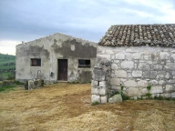 casa indipendente in vendita a Modica