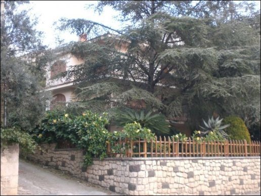 casa indipendente in vendita a Modica