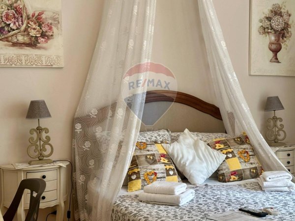 casa indipendente in vendita a Modica in zona Modica Bassa