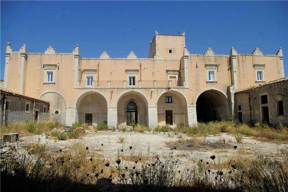 villa in vendita a Modica in zona Frigintini