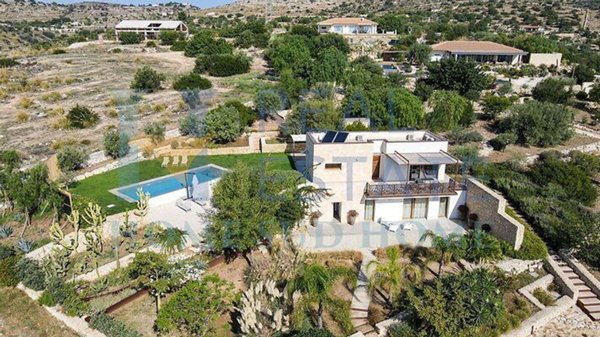 casa indipendente in vendita a Modica