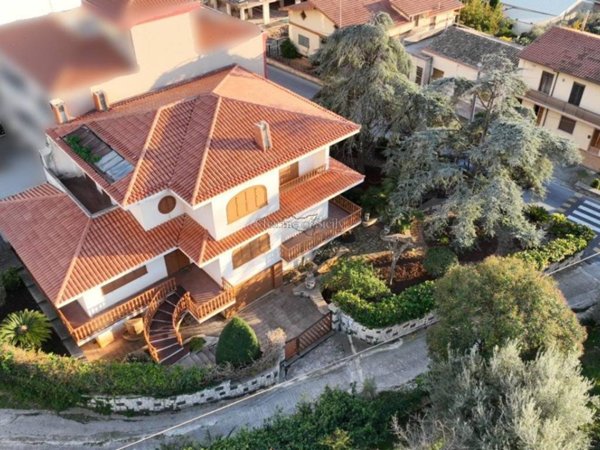casa indipendente in vendita a Modica in zona Sacro Cuore
