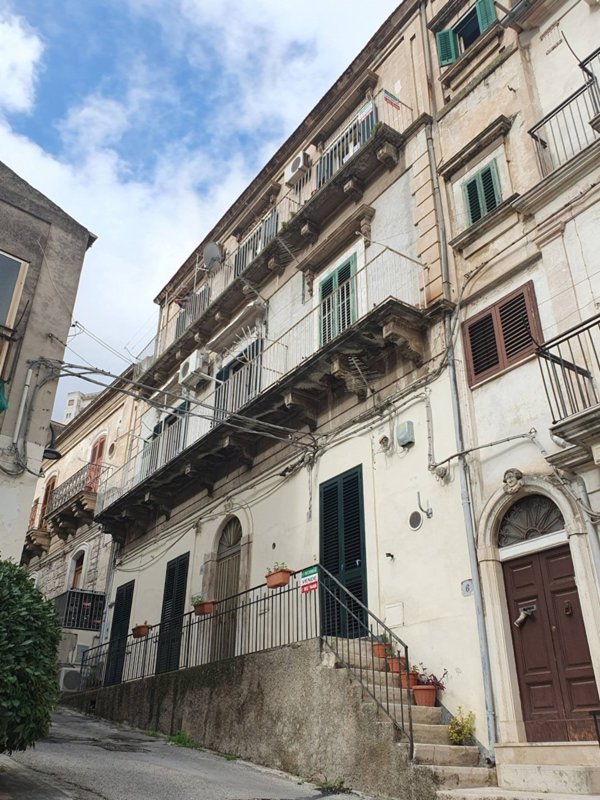 appartamento in vendita a Modica in zona Modica Bassa