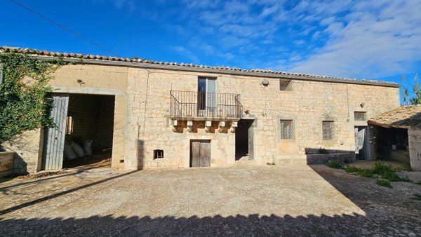 casale in vendita a Modica
